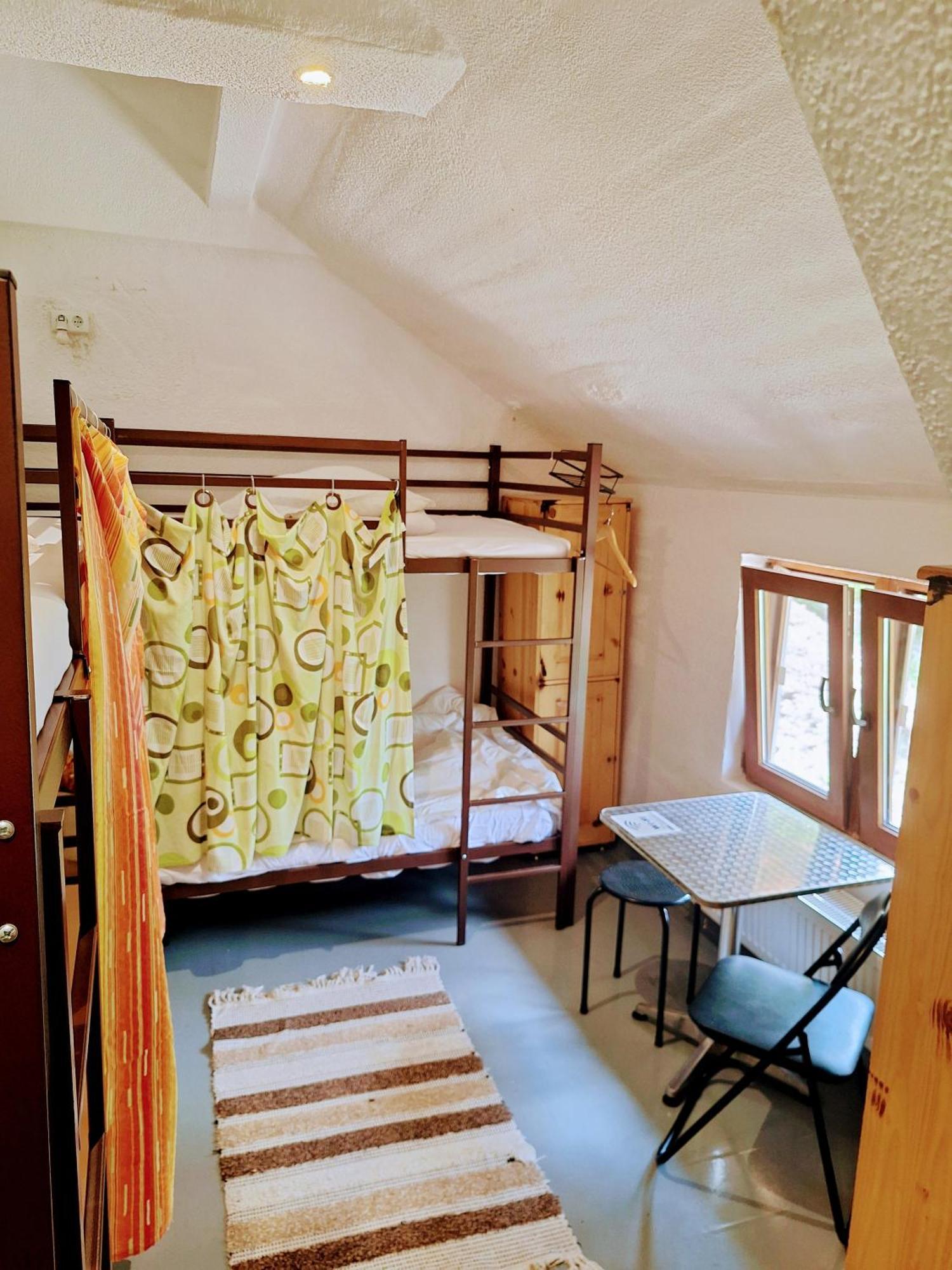 Downtown Hostel Брашов Екстериор снимка